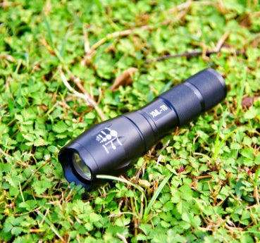 Heavy-Duty Outdoor LED Flashlight