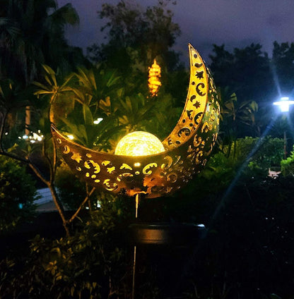 Solar Flame Effect Metal Garden Light