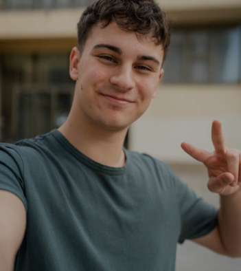 files/rosto.png